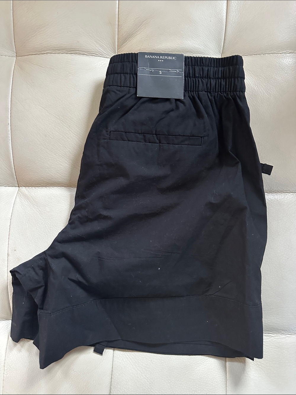 Banana Republic Black Athletic Drawstring Shorts - Picture 2 of 3